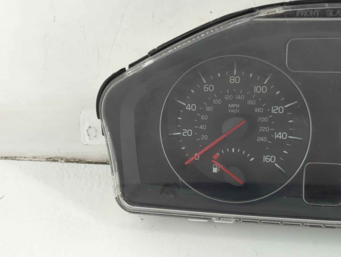 2008-2010 Volvo S40 Instrument Cluster Speedometer Gauges P/N:30765313 Fits Fits 2008 2009 2010 OEM Used Auto Parts - Oemuse