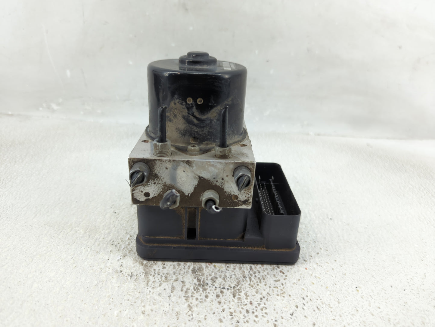 2007-2010 Volvo S40 ABS Pump Control Module Replacement P/N:30794730AA Fits Fits 2007 2008 2009 2010 2011 2012 2013 OEM Used