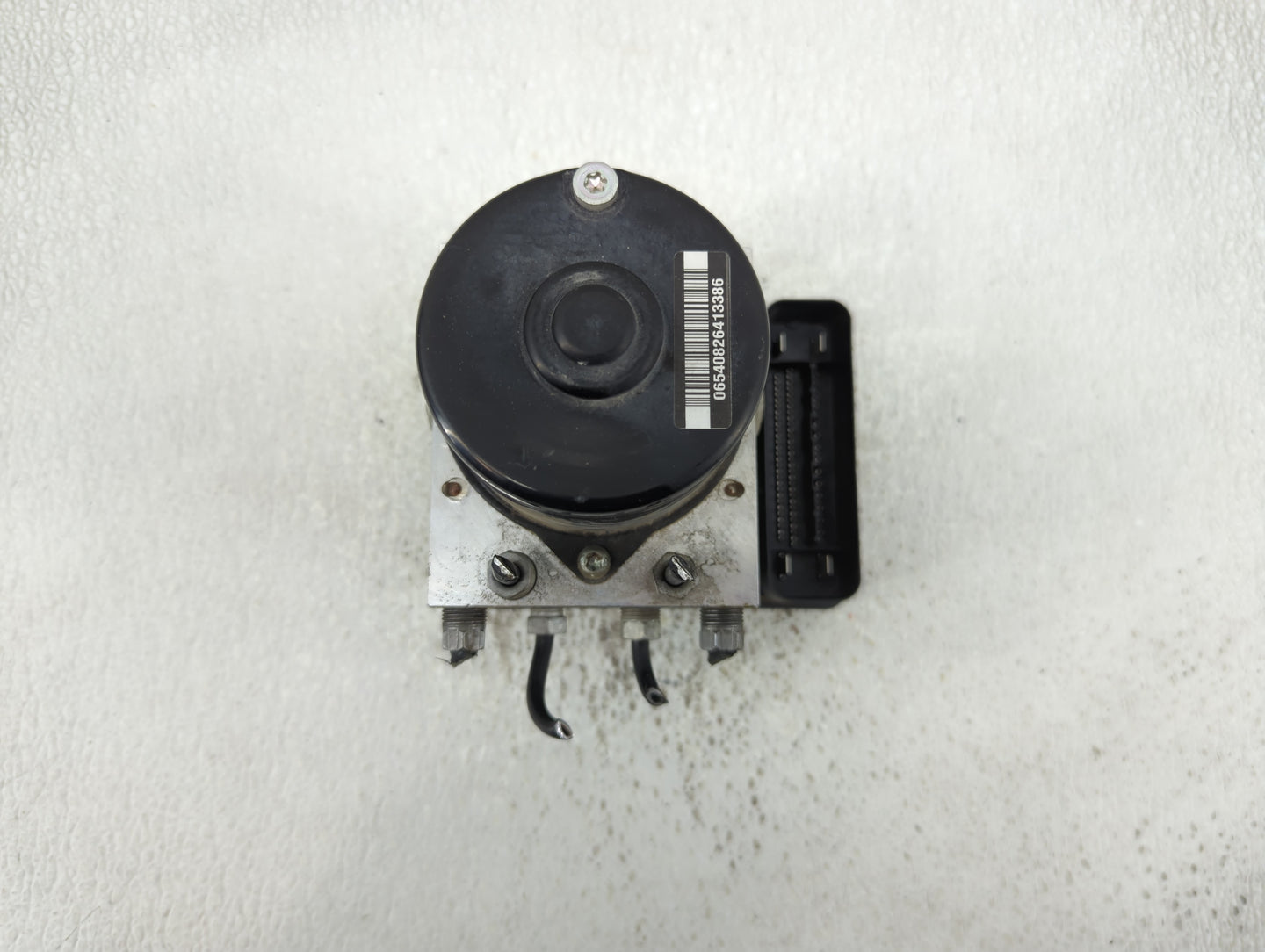 2007-2010 Volvo S40 ABS Pump Control Module Replacement P/N:30794730AA Fits Fits 2007 2008 2009 2010 2011 2012 2013 OEM Used