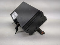 2008-2010 Volvo S40 Fusebox Fuse Box Panel Relay Module P/N:518818000 8688040 Fits Fits 2008 2009 2010 OEM Used Auto Parts -