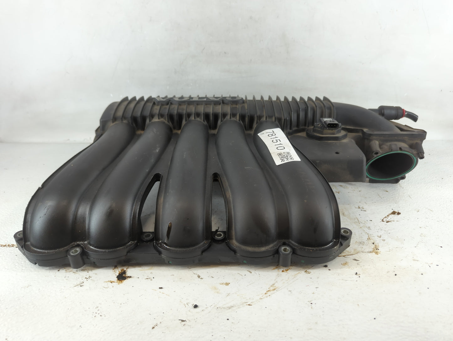 2004-2008 Volvo S40 Air Intake Manifold P/N:30646518 Fits Fits 2004 2005 2006 2007 2008 OEM Used Auto Parts - Oemusedautopar