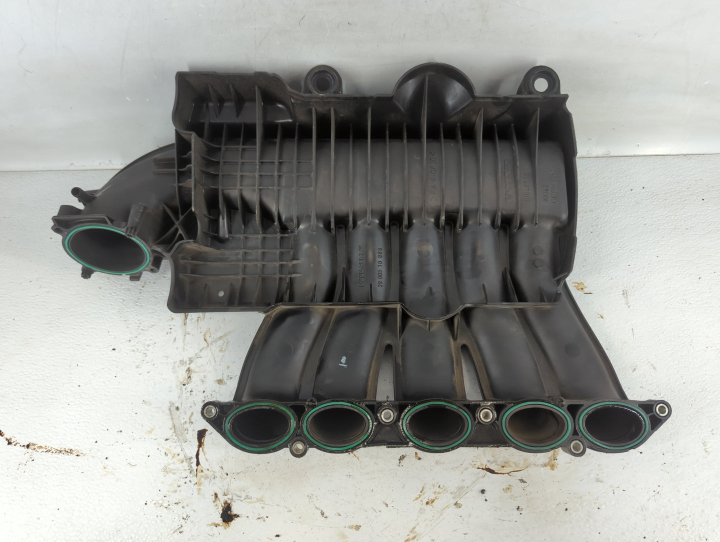 2004-2008 Volvo S40 Air Intake Manifold P/N:30646518 Fits Fits 2004 2005 2006 2007 2008 OEM Used Auto Parts - Oemusedautopar