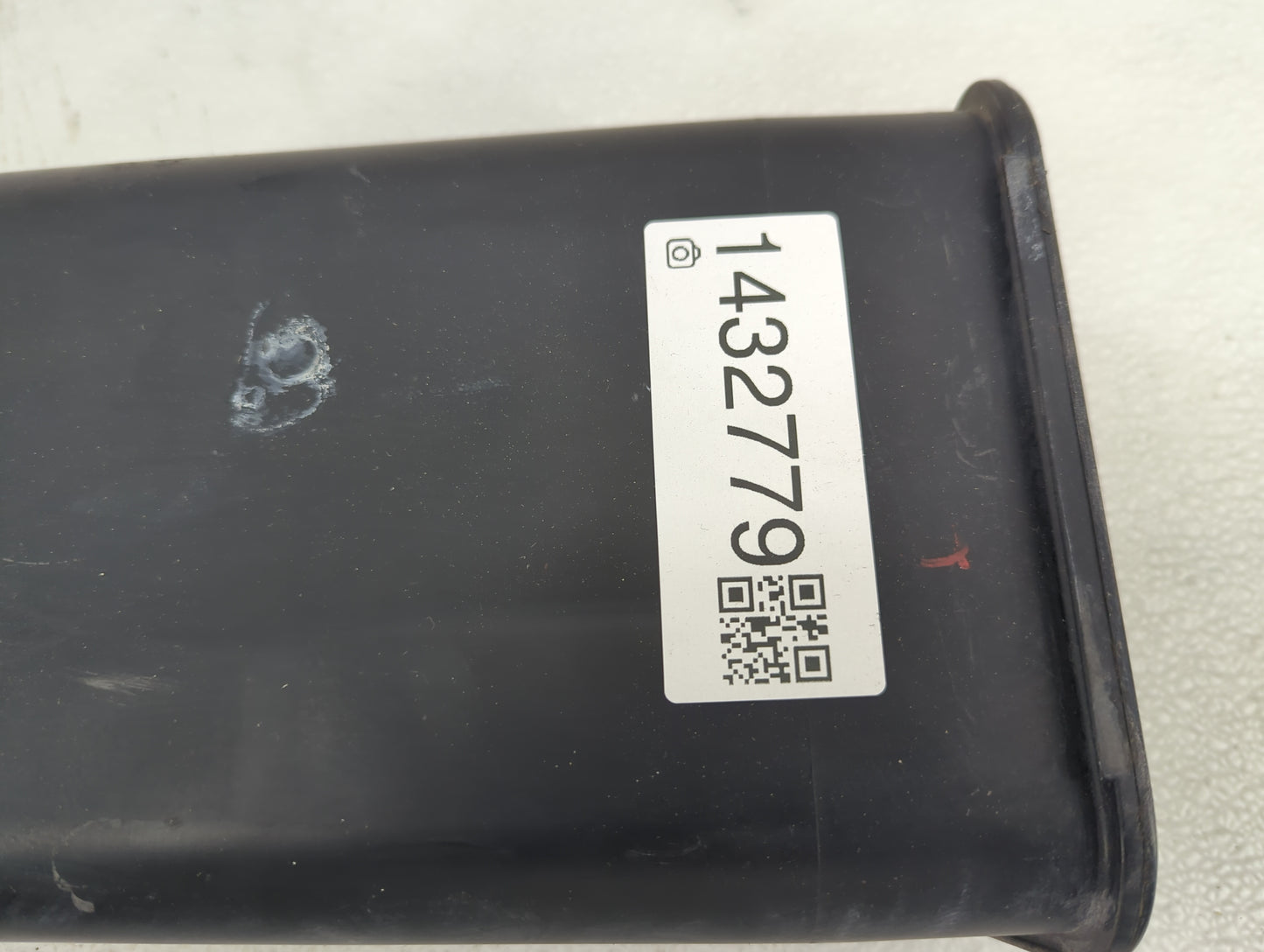2008 Volvo S80 Fuel Vapor Charcoal Canister - Oemusedautoparts1.com