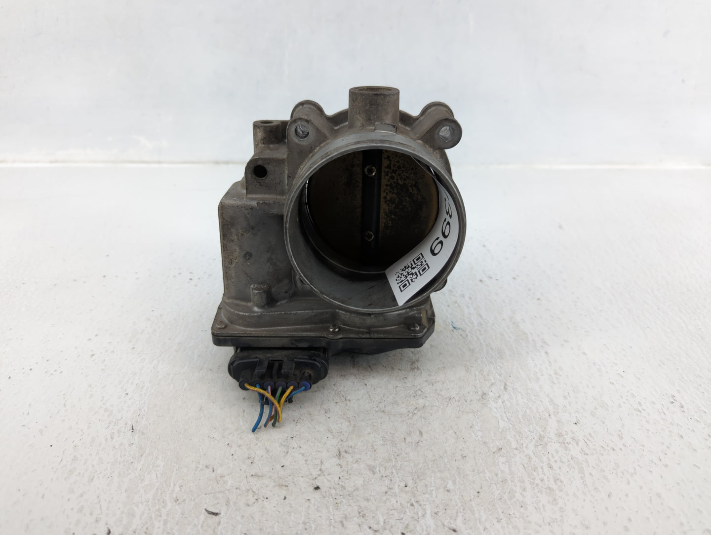 2008-2015 Volvo S80 Throttle Body P/N:7G9N-9F991-AA Fits Fits 2008 2009 2010 2011 2012 2013 2014 2015 2016 OEM Used Auto Par