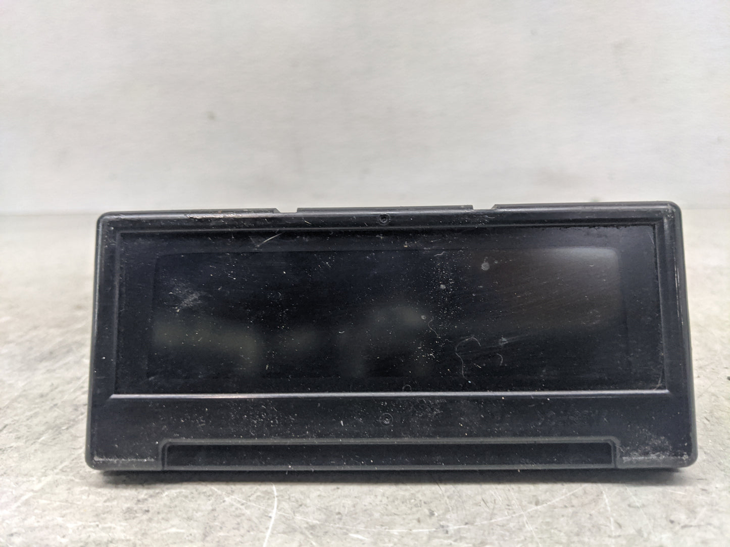 2008 Volvo V40 Radio AM FM Cd Player Receiver Replacement P/N:69199-100 Fits Fits 2007 2009 2010 2011 2012 2013 OEM Used Aut