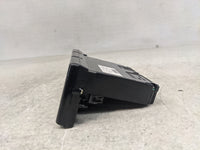 2008 Volvo V40 Radio AM FM Cd Player Receiver Replacement P/N:69199-100 Fits Fits 2007 2009 2010 2011 2012 2013 OEM Used Aut