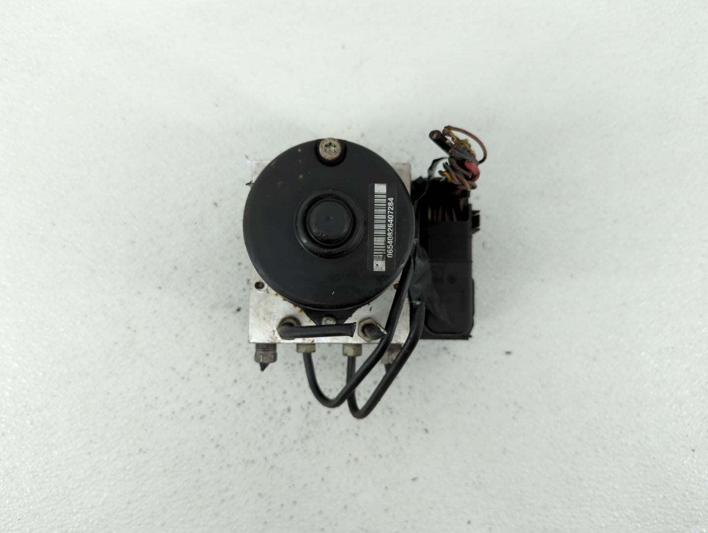 2008 Volvo V40 ABS Pump Control Module Replacement P/N:4N51-2C405-GB Fits Fits 2007 OEM Used Auto Parts - Oemusedautoparts1.