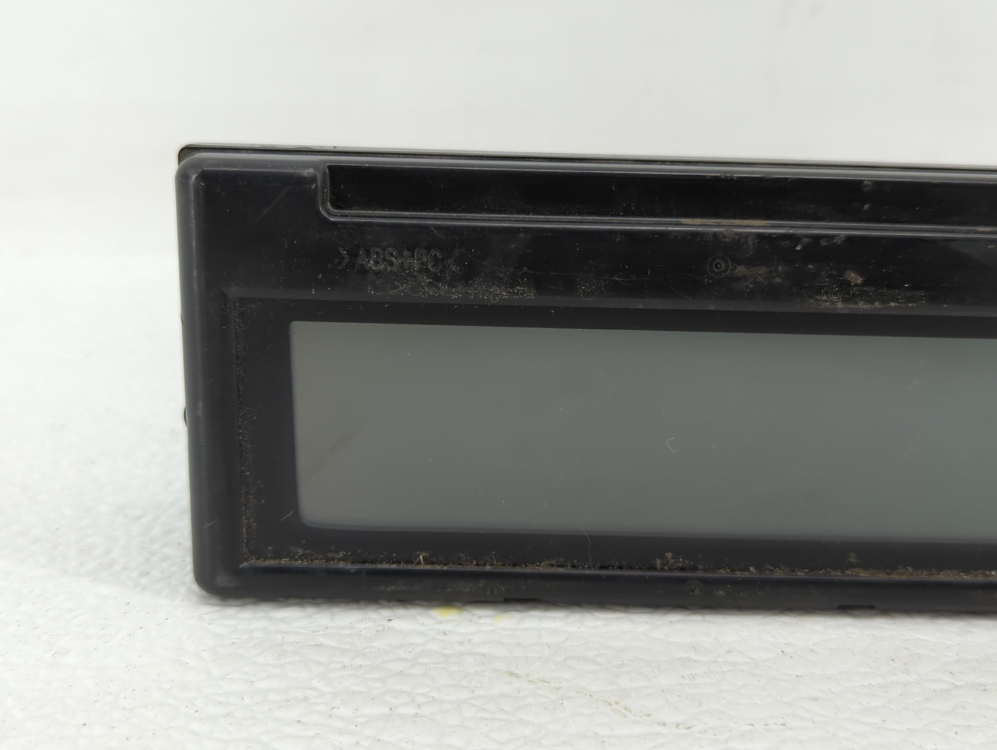 2008 Volvo V40 Radio AM FM Cd Player Receiver Replacement P/N:31268051 30797719, 31268055 Fits Fits 2007 2009 2010 2011 2012