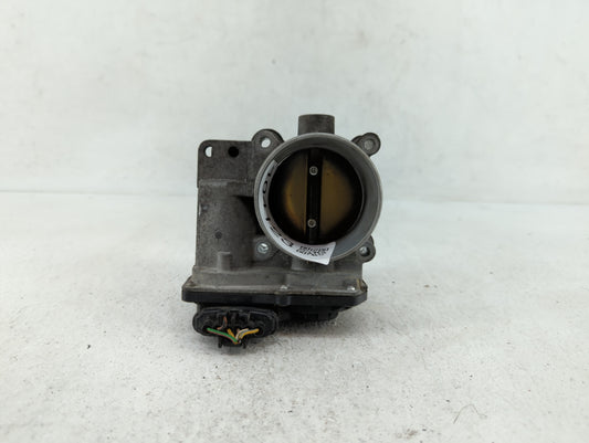 2008 Volvo V40 Throttle Body P/N:11L18 0543 8677694 Fits Fits 2004 2005 2006 2007 2009 2010 OEM Used Auto Parts - Oemusedaut