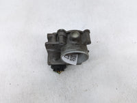 2008 Volvo V40 Throttle Body P/N:11L18 0543 8677694 Fits Fits 2004 2005 2006 2007 2009 2010 OEM Used Auto Parts - Oemusedaut