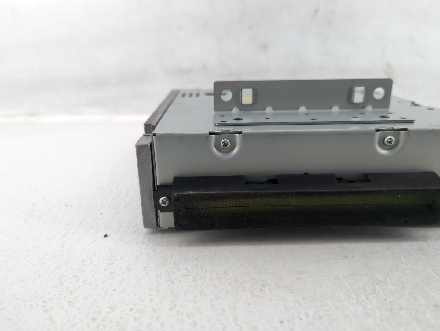 2008 Volvo V40 Radio AM FM Cd Player Receiver Replacement P/N:31260527 Fits Fits 2007 2009 2010 OEM Used Auto Parts - Oemuse