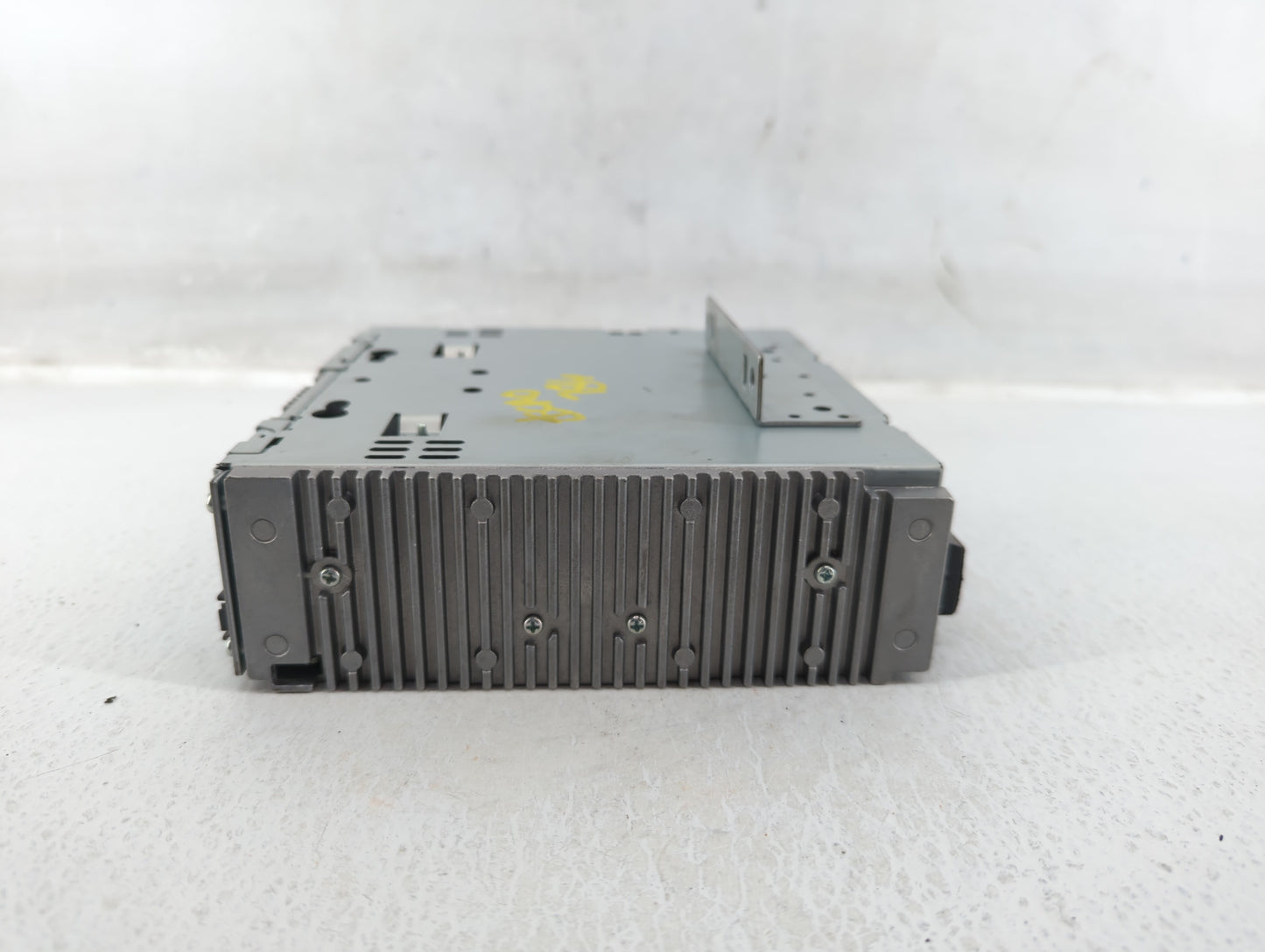 2008 Volvo V40 Radio AM FM Cd Player Receiver Replacement P/N:31260527 Fits Fits 2007 2009 2010 OEM Used Auto Parts - Oemuse