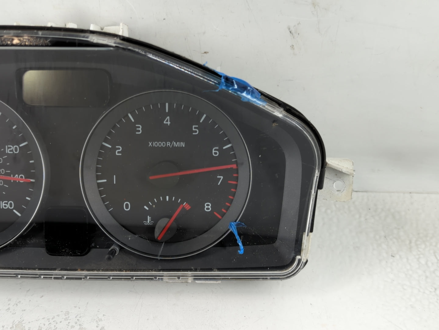 2008 Volvo V40 Instrument Cluster Speedometer Gauges P/N:36002435 31254777 Miles: Fits Fits 2009 2010 2011 2012 2013 OEM Use