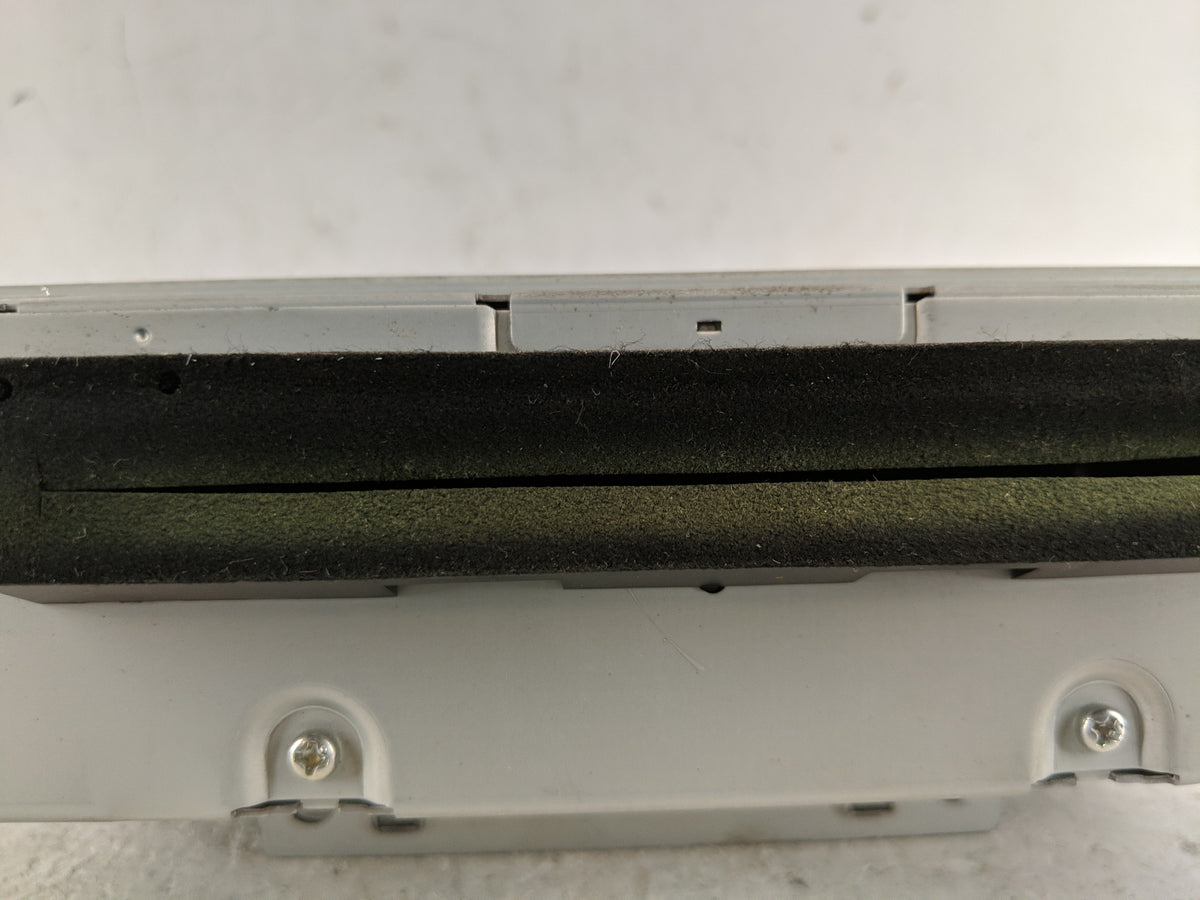2007-2009 Volvo V50 Radio AM FM Cd Player Receiver Replacement P/N:96170-B2090CA Fits 2007 2008 2009 2010 OEM Used Auto Part