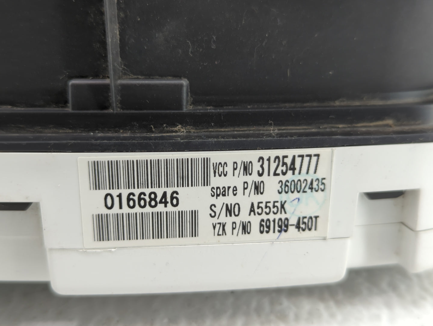 2008 Volvo V50 Instrument Cluster Speedometer Gauges P/N:30765312 31254777 Fits Fits 2009 2010 OEM Used Auto Parts - Oemused