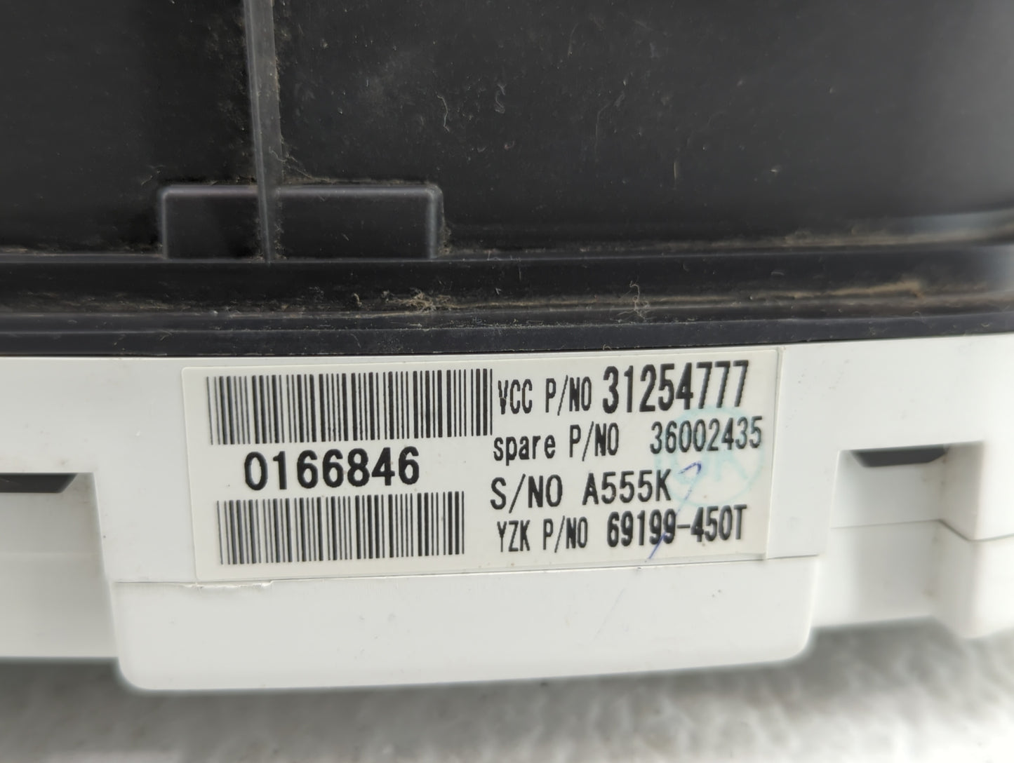 2008 Volvo V50 Instrument Cluster Speedometer Gauges P/N:30765312 31254777 Fits Fits 2009 2010 OEM Used Auto Parts - Oemused