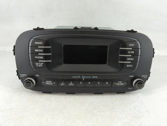 compare product 2007-2009 Volvo V50 Am Fm Cd Player Radio Receiver 738009