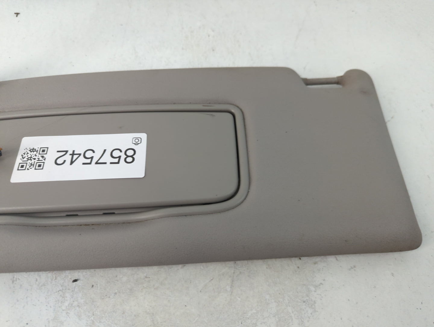 2008 Volvo V50 Sun Visor Shade Replacement Driver Left Mirror Fits OEM Used Auto Parts - Oemusedautoparts1.com