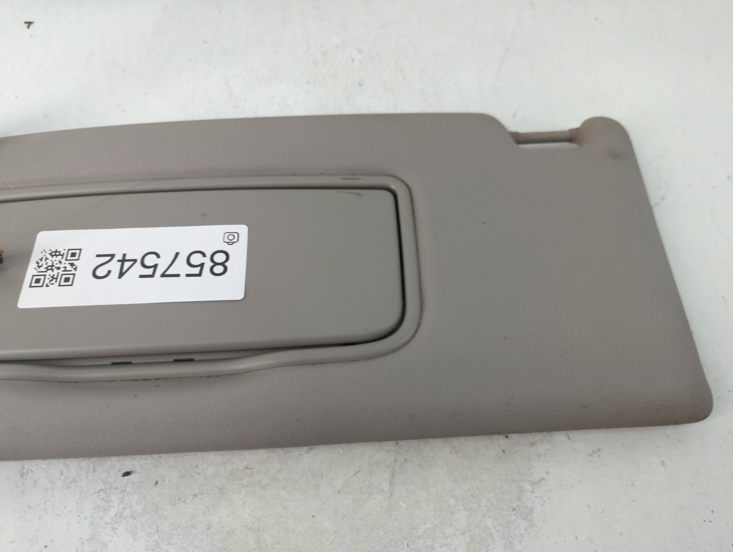 2008 Volvo V50 Sun Visor Shade Replacement Driver Left Mirror Fits OEM Used Auto Parts - Oemusedautoparts1.com