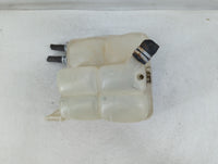 2005-2011 Volvo V50 Radiator Coolant Overflow Expansion Tank Bottle - Oemusedautoparts1.com