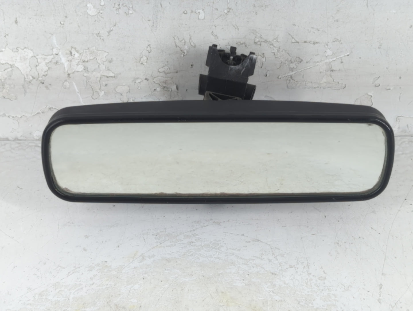 2008 Volvo V50 Interior Rear View Mirror Replacement OEM P/N:E11 015478 Fits OEM Used Auto Parts - Oemusedautoparts1.com