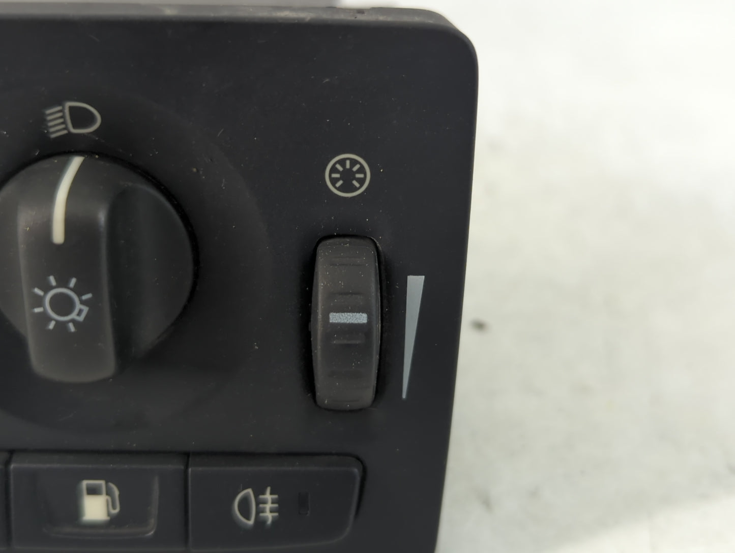 2008 Volvo V50 Headlight Head Light Switch Lamp Control - Oemusedautoparts1.com