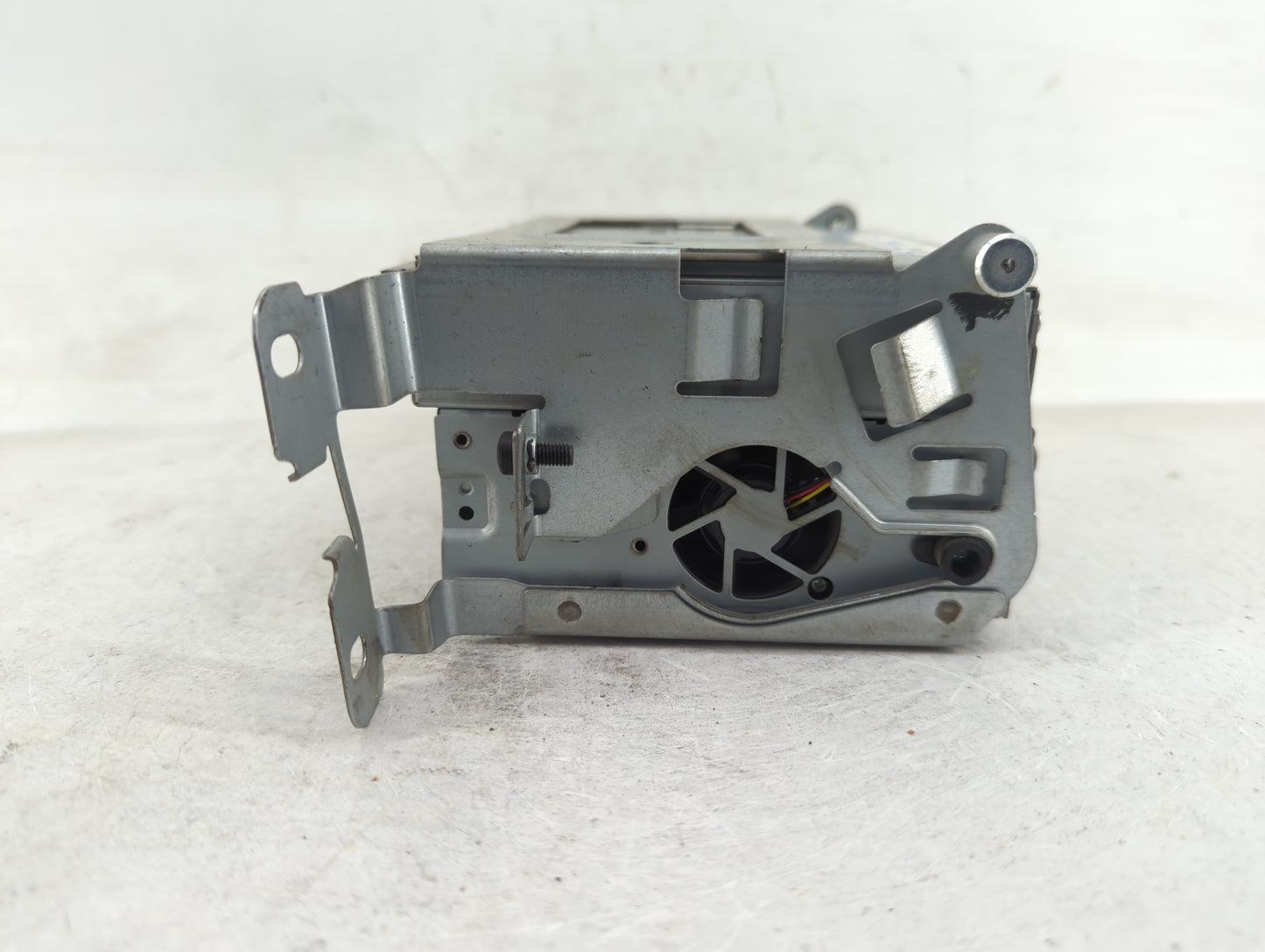 2008 Volvo V70 Radio AM FM Cd Player Receiver Replacement P/N:31326218AA Fits Fits 2007 2009 2010 OEM Used Auto Parts - Oemu