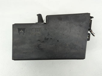 compare product 2009-2010 Volvo V70 Fusebox Fuse Box Panel Relay Module P/N:518818000 30728348 Fits Fits 2008 2009 2010 OEM Used Auto Parts