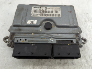 2008 Volvo Volvo40 PCM Engine Control Computer ECU ECM PCU OEM P/N:0261209038 30650454, 1376 0113 Fits OEM Used Auto Parts -