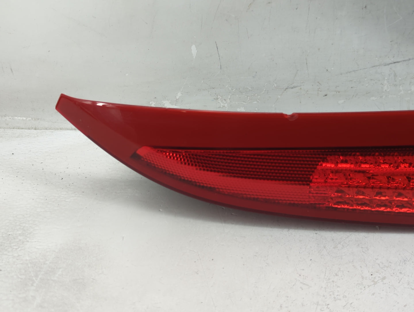 2007-2014 Volvo Xc90 Tail Light Assembly Passenger Right OEM P/N:162656 Fits Fits 2007 2008 2009 2010 2011 2012 2013 2014 OE