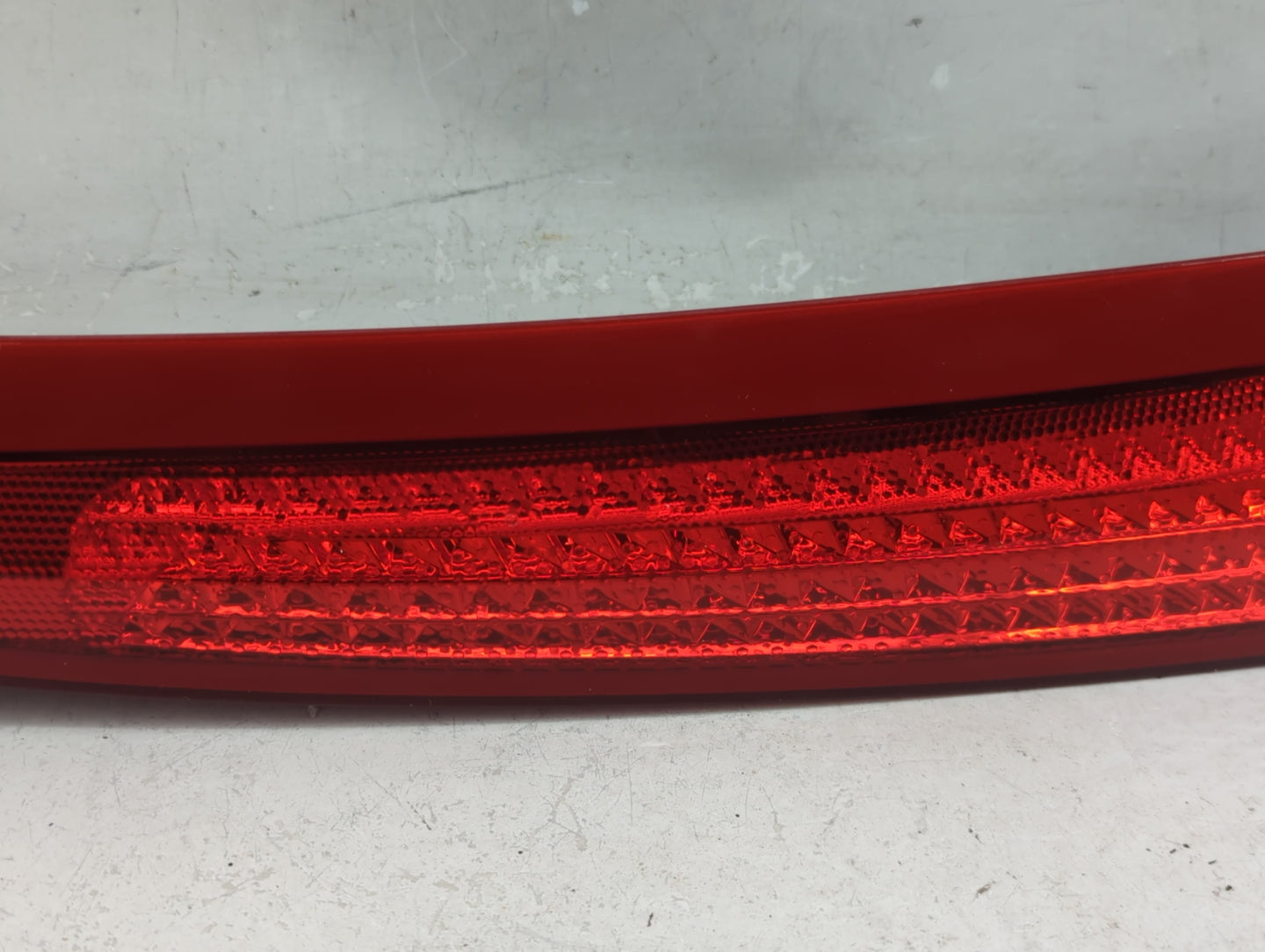 2007-2014 Volvo Xc90 Tail Light Assembly Passenger Right OEM P/N:162656 Fits Fits 2007 2008 2009 2010 2011 2012 2013 2014 OE