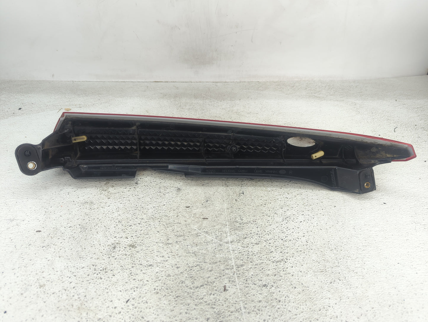 2007-2014 Volvo Xc90 Tail Light Assembly Passenger Right OEM P/N:30698142 Fits Fits 2007 2008 2009 2010 2011 2012 2013 2014 