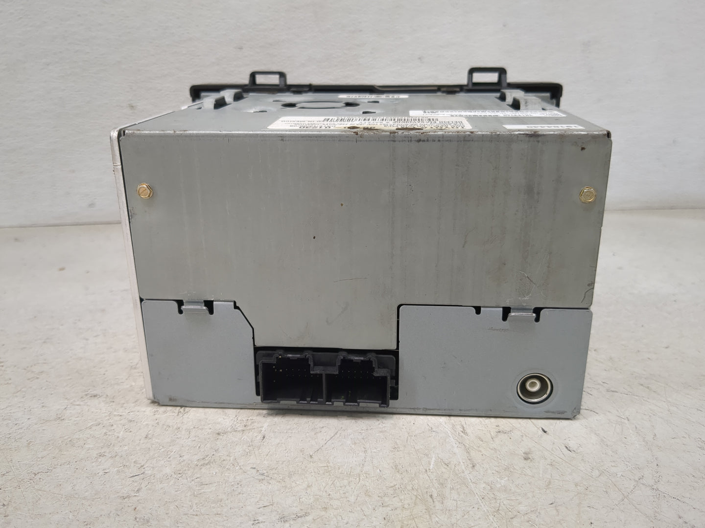2009 Vibe Radio AM FM Cd Player Receiver Replacement Fits Fits 2010 OEM Used Auto Parts - Oemusedautoparts1.com