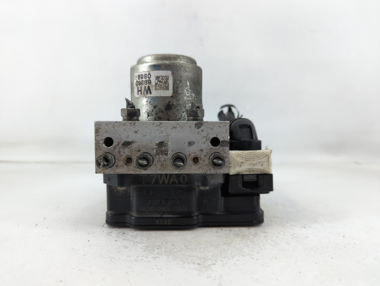 2009 Acura Ilx ABS Pump Control Module Replacement P/N:KC5D 6B26D 0869 7SB1K Fits OEM Used Auto Parts - Oemusedautoparts1.co