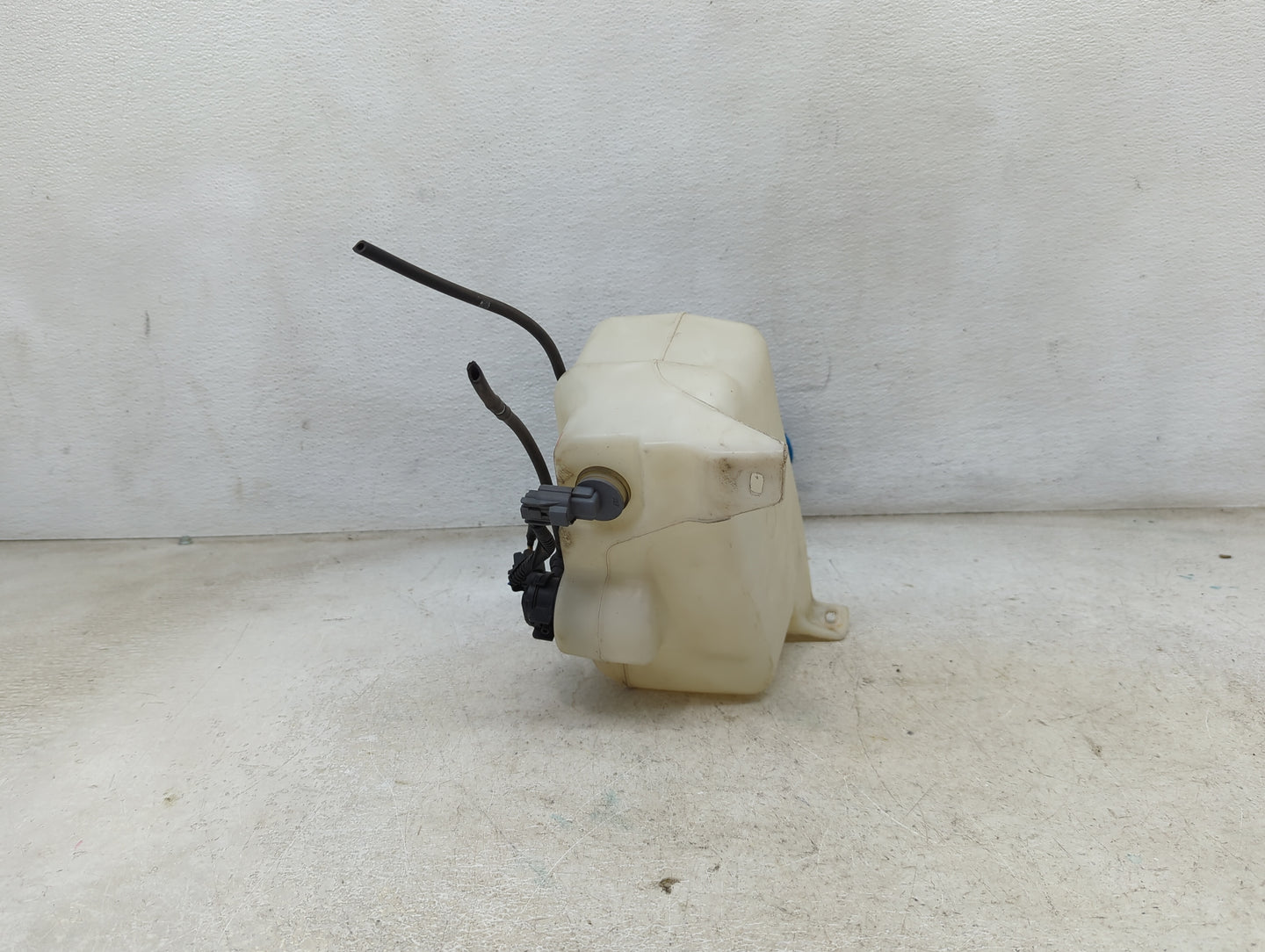 2007-2009 Acura Mdx Windshield Washer Fluid Reservoir Bottle Oem 1473851 - Oemusedautoparts1.com