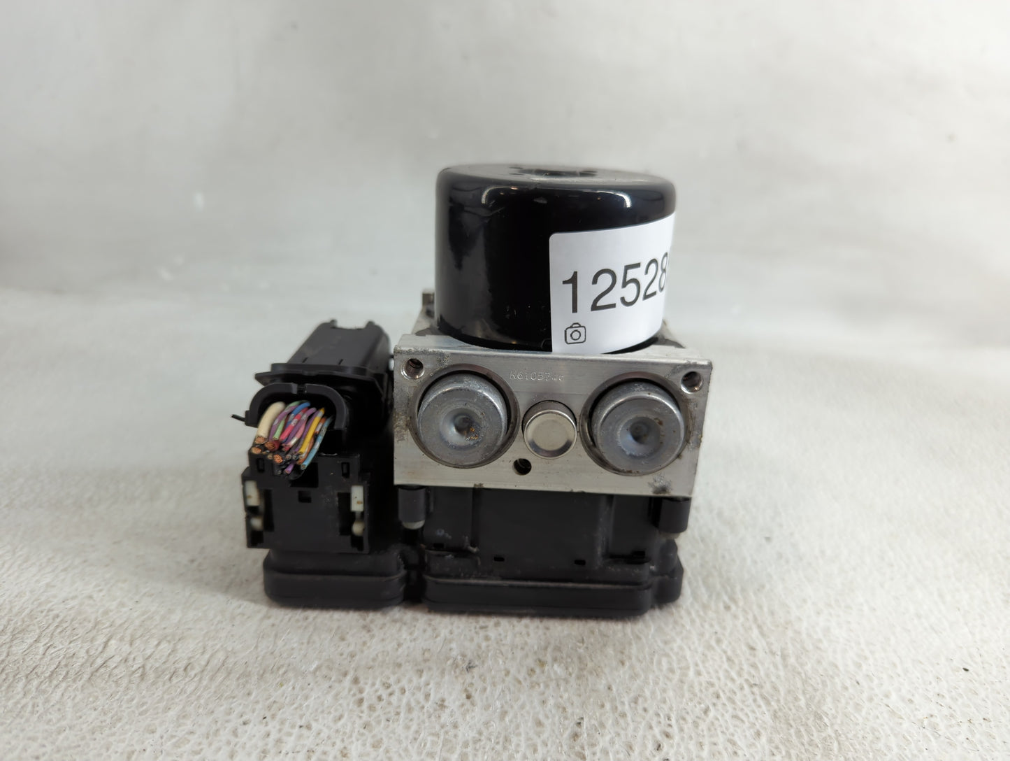 2009 Acura Tl ABS Pump Control Module Replacement P/N:57110-TK4-A041-M1 Fits OEM Used Auto Parts - Oemusedautoparts1.com