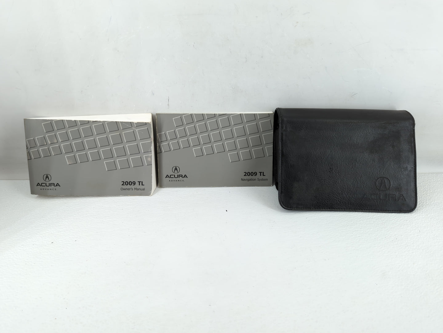 2009 Acura Tl Owners Manual Book Guide P/N:31TK4600 00X31-TK4-6001 OEM Used Auto Parts - Oemusedautoparts1.com