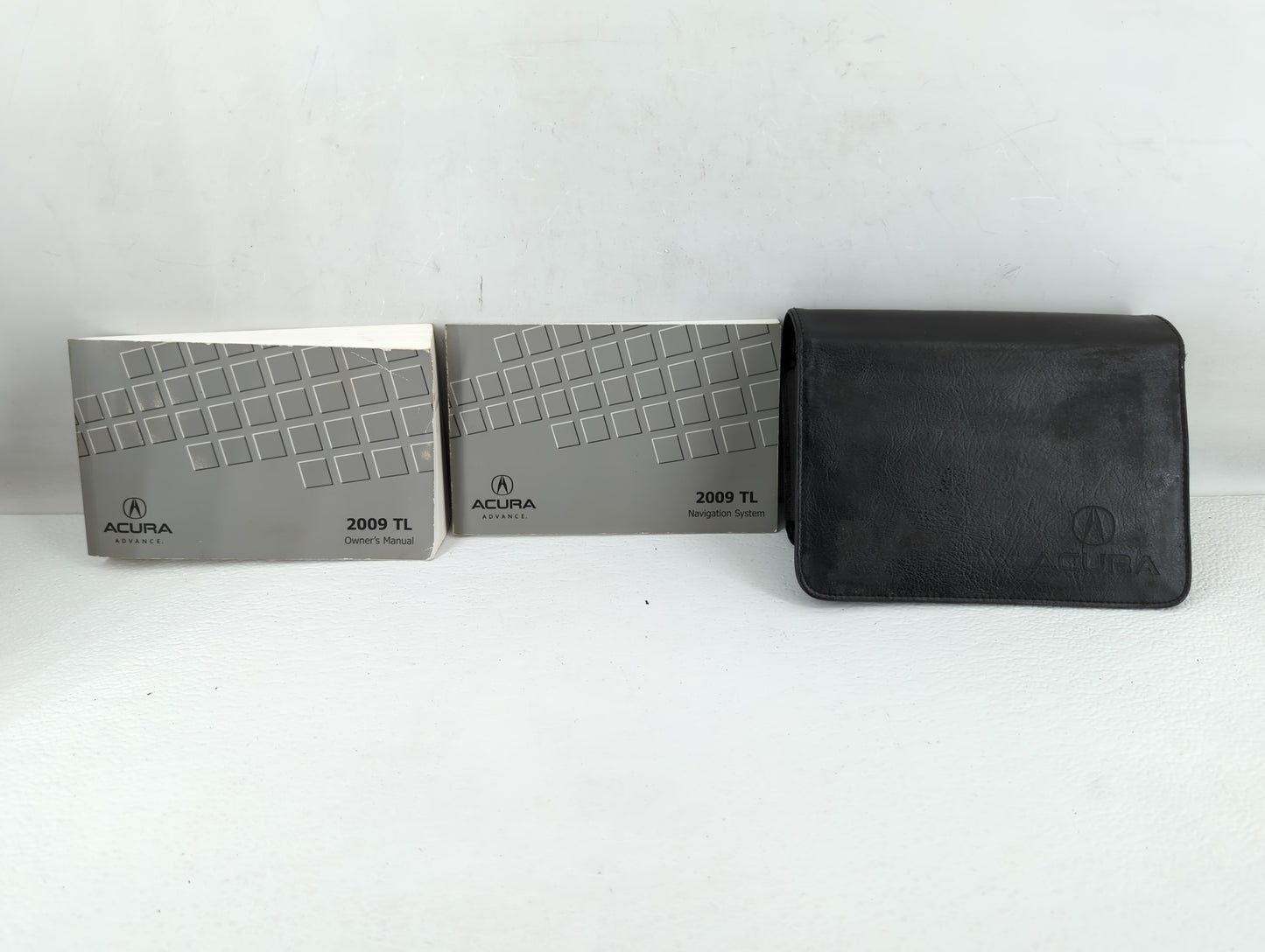 2009 Acura Tl Owners Manual Book Guide P/N:31TK4600 00X31-TK4-6001 OEM Used Auto Parts - Oemusedautoparts1.com