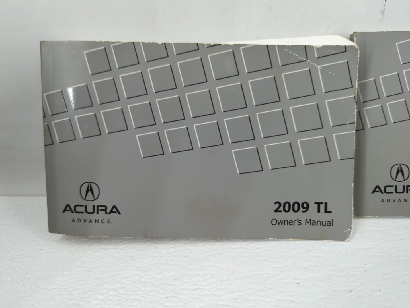 2009 Acura Tl Owners Manual Book Guide P/N:31TK4600 00X31-TK4-6001 OEM Used Auto Parts - Oemusedautoparts1.com