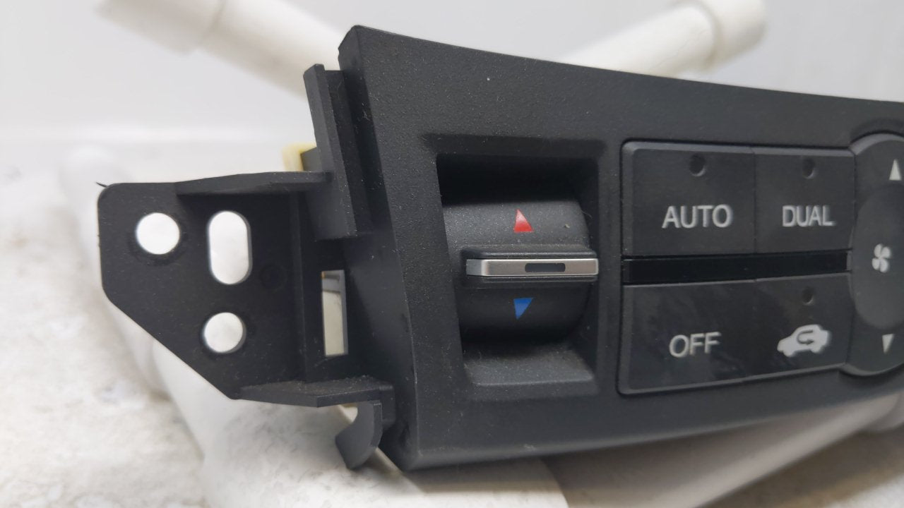 2009-2010 Acura Tsx Climate Control Module Temperature AC/Heater Replacement Fits Fits 2009 2010 OEM Used Auto Parts - Oemus