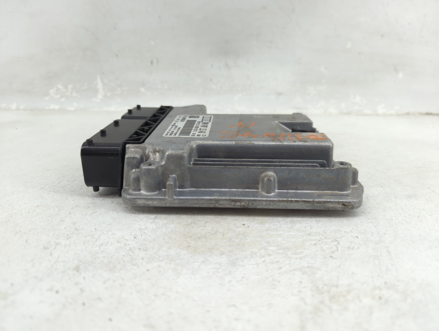 2009 Audi A3 PCM Engine Control Computer ECU ECM PCU OEM P/N:8P0 907 115 AG 0 261 S04 242 Fits OEM Used Auto Parts - Oemused