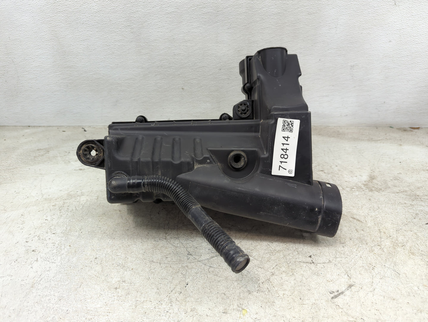 2008-2013 Audi A3 Air Cleaner Intake-duct Hose Tube - Oemusedautoparts1.com