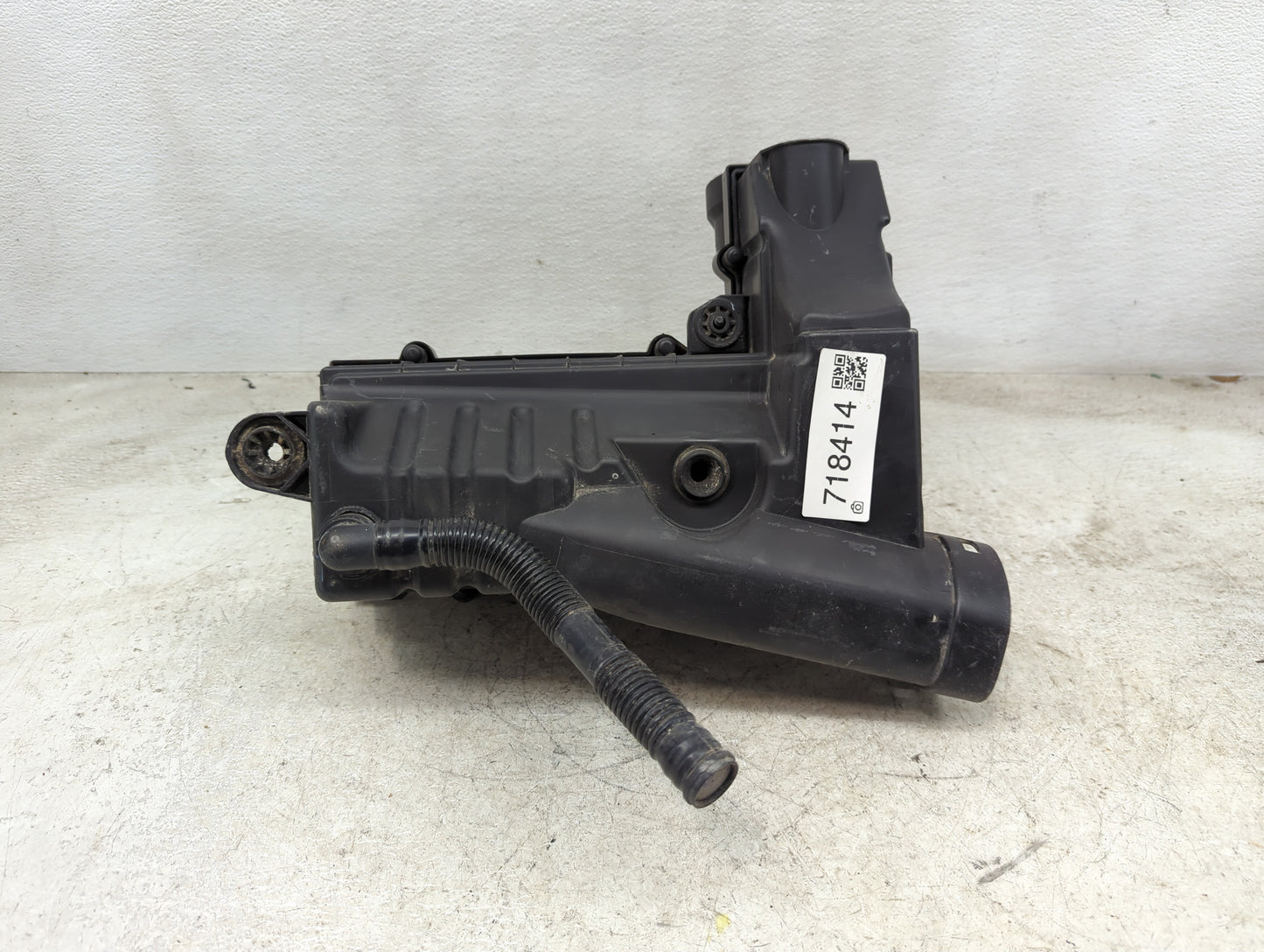 2008-2013 Audi A3 Air Cleaner Intake-duct Hose Tube - Oemusedautoparts1.com