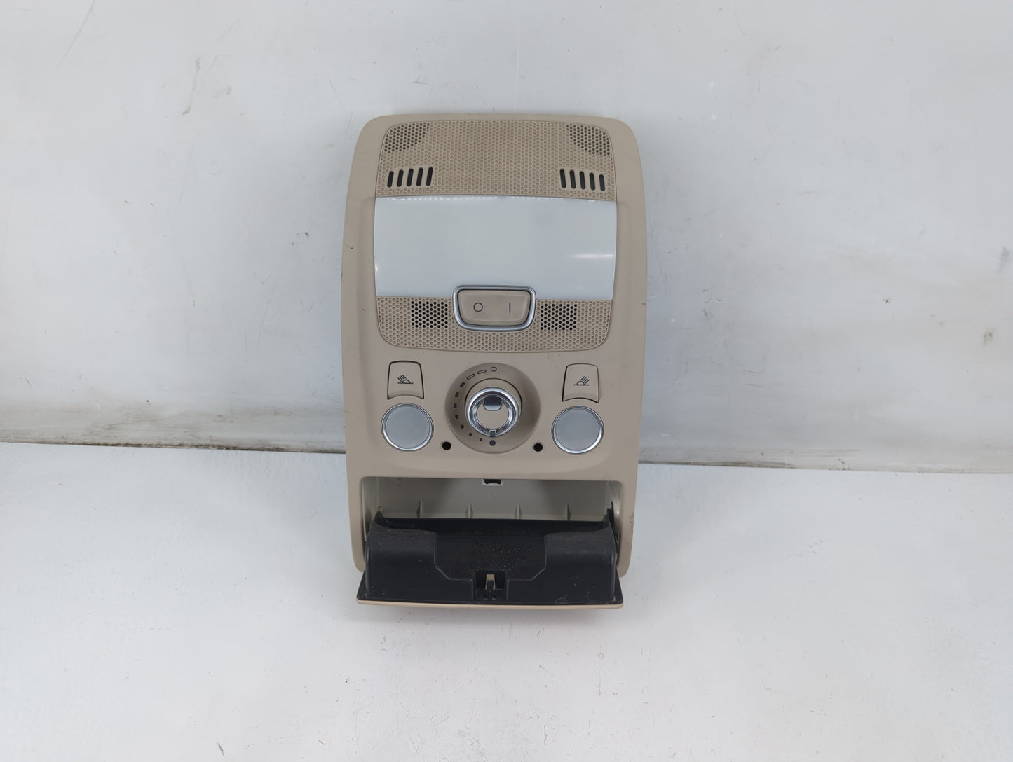 2009 Audi A4 Overhead Roof Console - Oemusedautoparts1.com