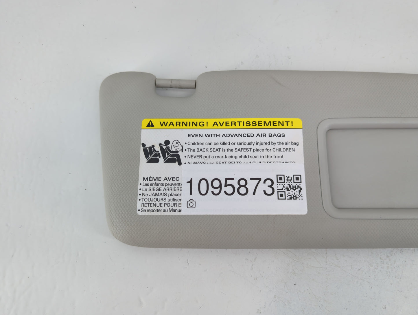 2009-2012 Audi A4 Sun Visor Shade Replacement Passenger Right Mirror Fits Fits 2009 2010 2011 2012 OEM Used Auto Parts - Oem