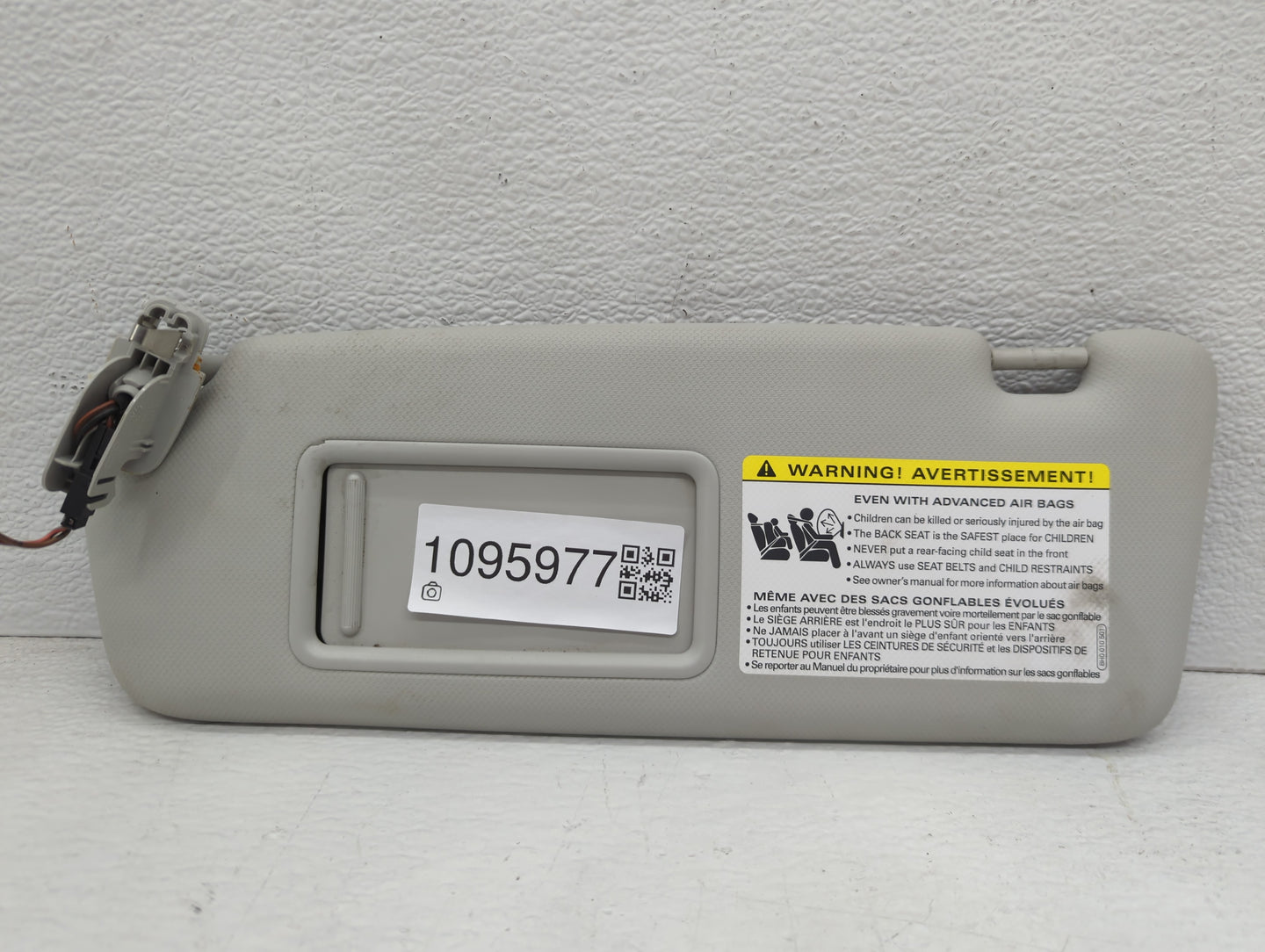 2009-2012 Audi A4 Sun Visor Shade Replacement Driver Left Mirror Fits Fits 2009 2010 2011 2012 OEM Used Auto Parts - Oemused