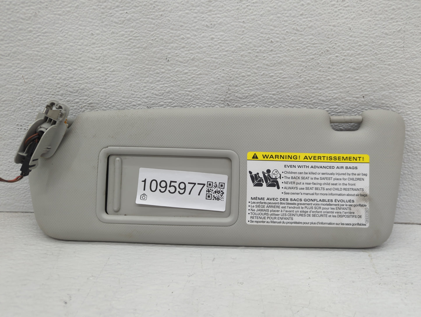 2009-2012 Audi A4 Sun Visor Shade Replacement Driver Left Mirror Fits Fits 2009 2010 2011 2012 OEM Used Auto Parts - Oemused