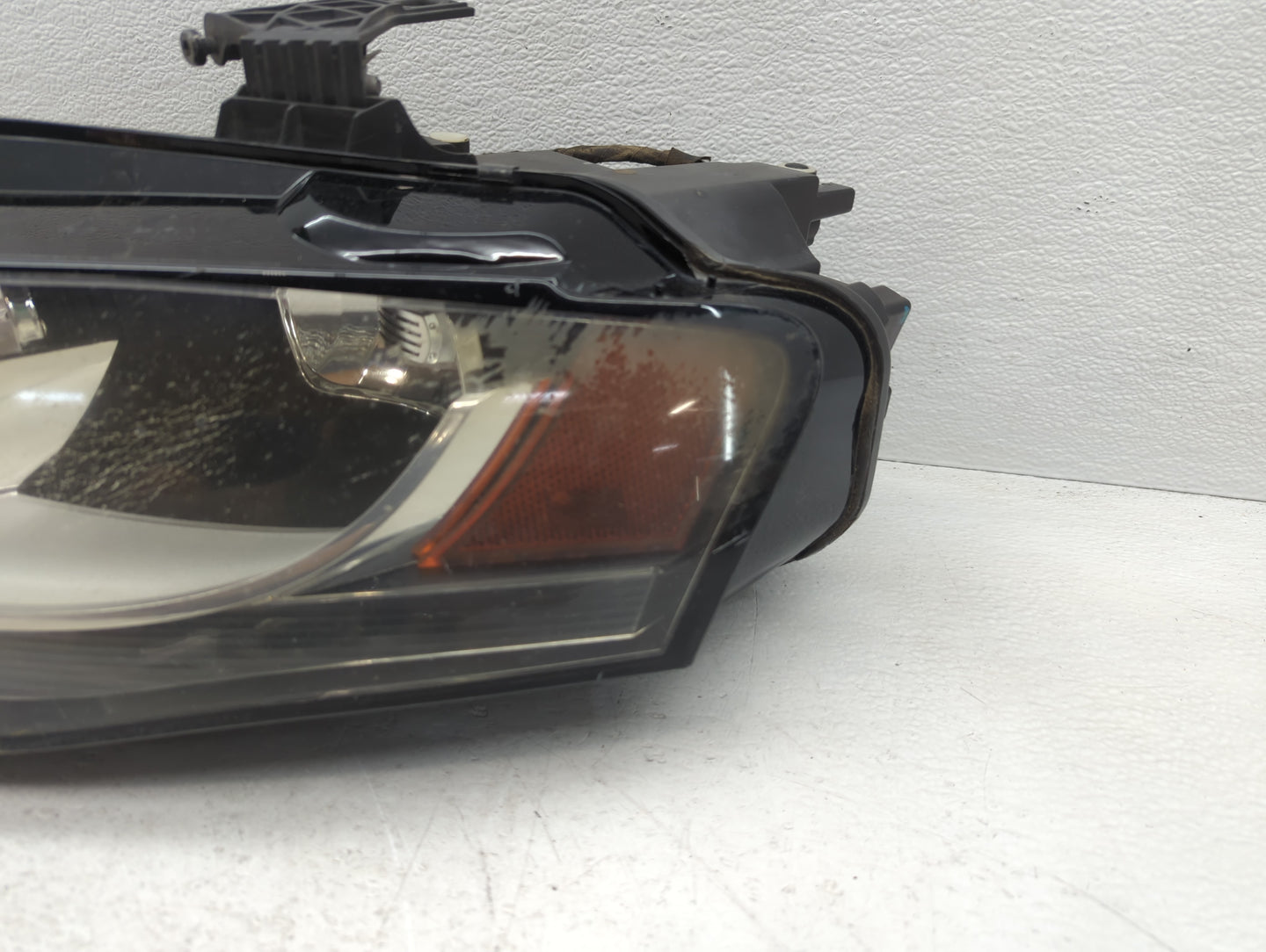 2005-2009 Audi A4 Driver Left Oem Head Light Headlight Lamp - Oemusedautoparts1.com