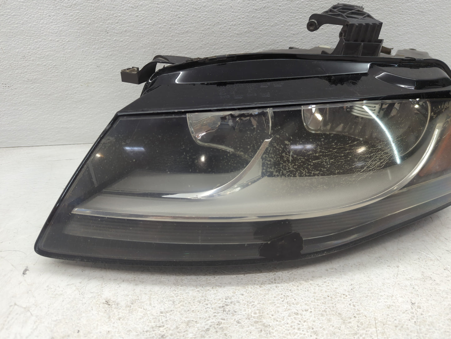 2005-2009 Audi A4 Driver Left Oem Head Light Headlight Lamp - Oemusedautoparts1.com