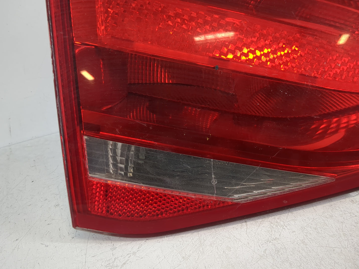 2009-2012 Audi A4 Tail Light Assembly Passenger Right OEM P/N:8K5 945 093 E Fits Fits 2009 2010 2011 2012 OEM Used Auto Part